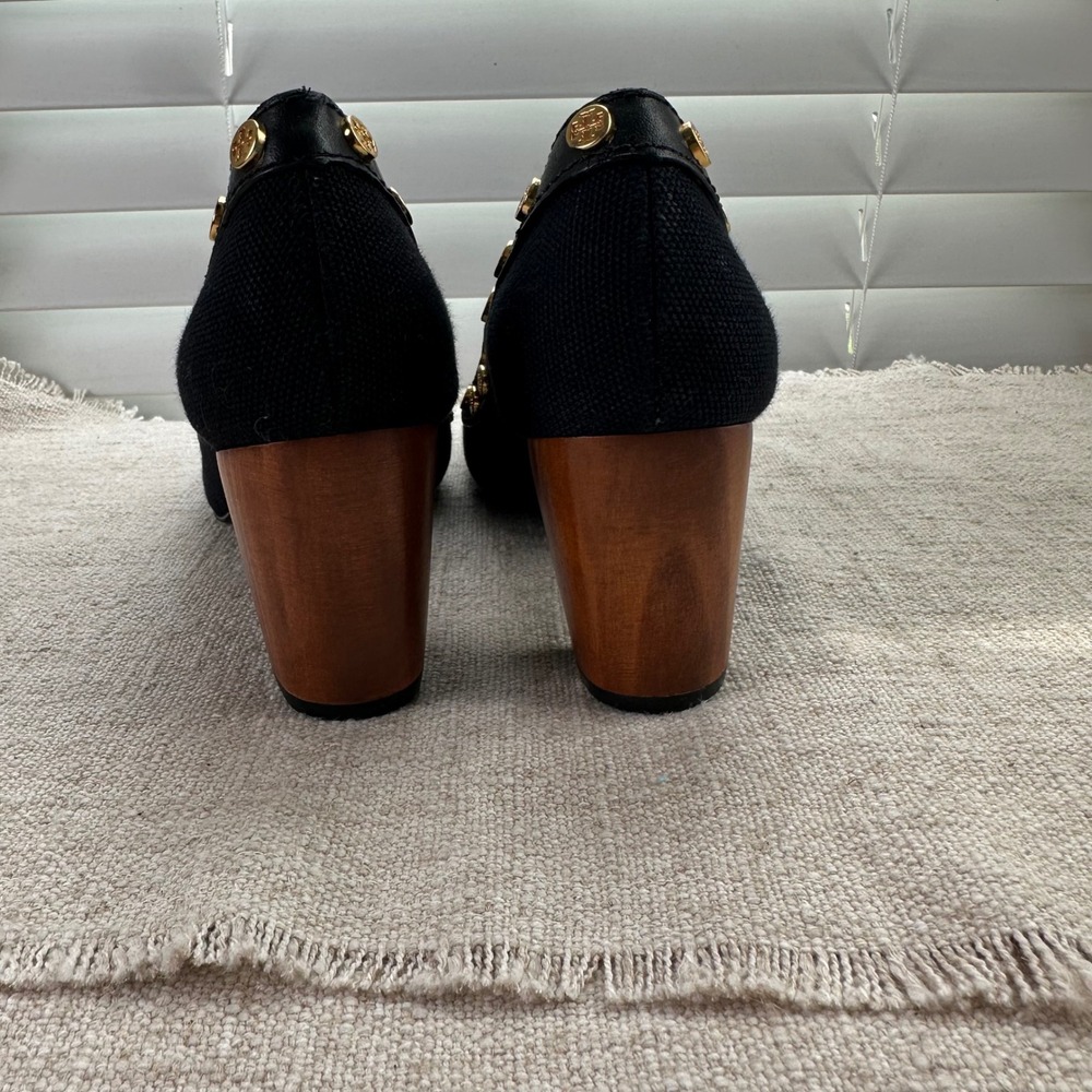 Tory Burch Black Canvas Leather Logo Medallion Block Heel Pumps Womens 6M - Picture 5 of 10